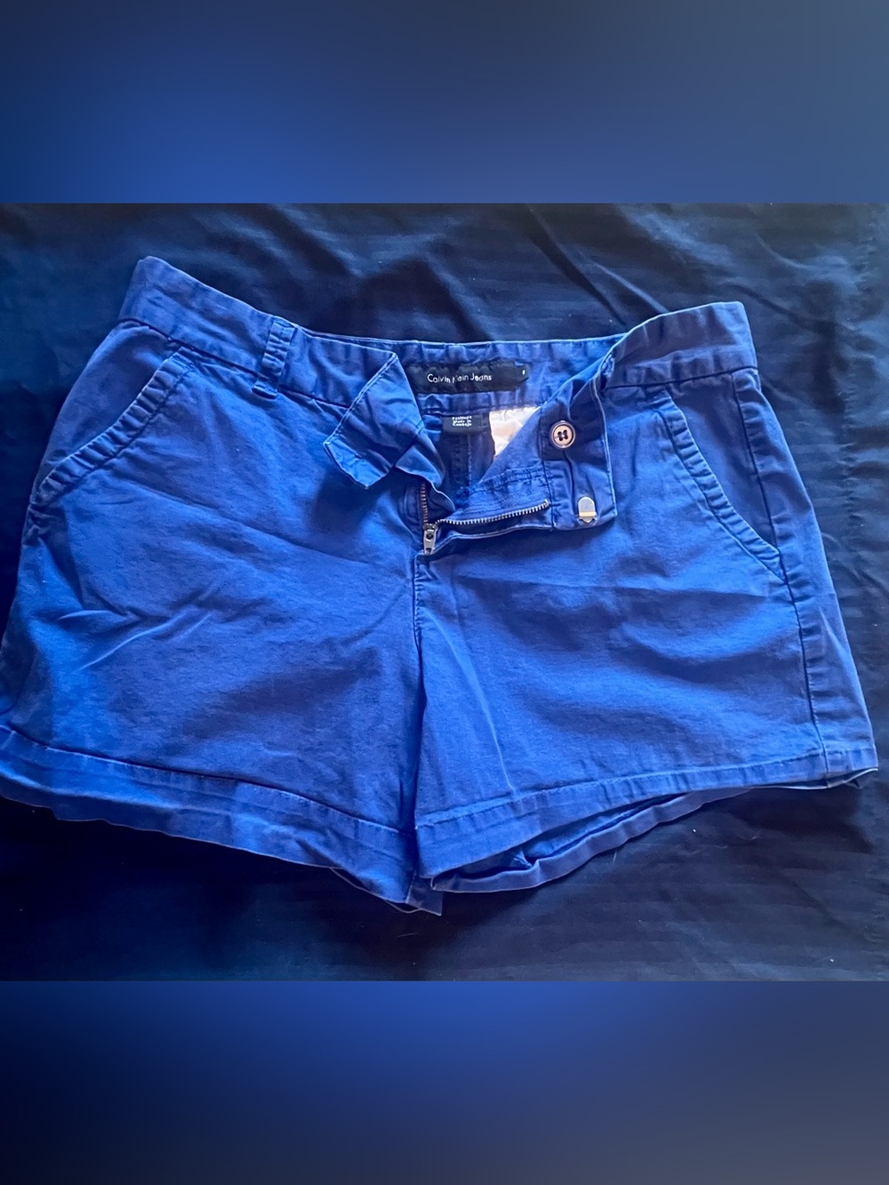 Calvin Klein Jeans Cuffed Chino Shorts in Royal Blue